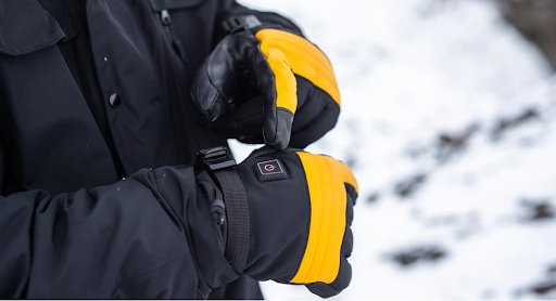 Heated Gloves vs Heated Hand Warmers - Gobi Heat