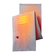 Enso heated scarf in the fog colorway, with the heat zone highlighted on it. 